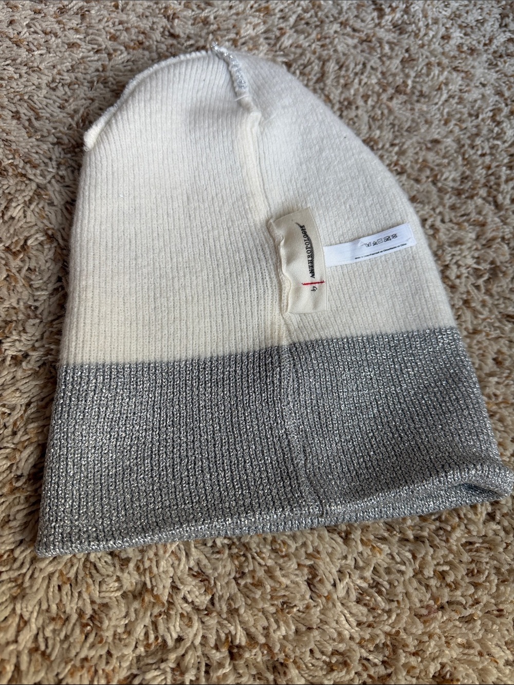 New By Anthropologie Sparkle Beanie Hat size Os. - Picture 4 of 7